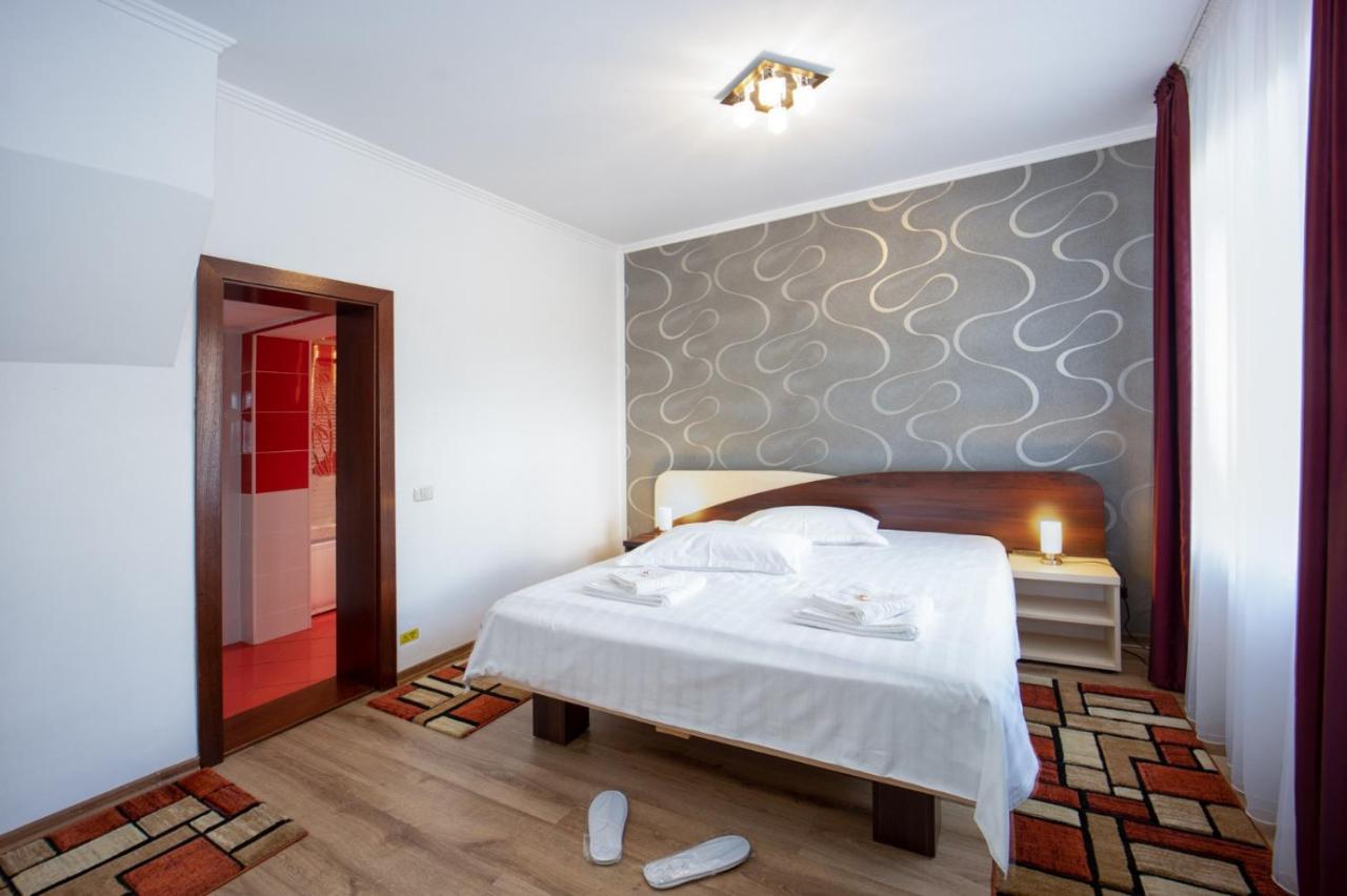Amedeia Hotel Bran  Luaran gambar